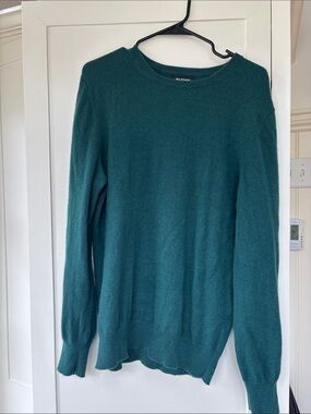 cashmere sweater